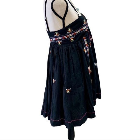NWT- Beautiful Aztec Style Baby Doll Dress by Free People..  Size Small - Picture 4 of 16